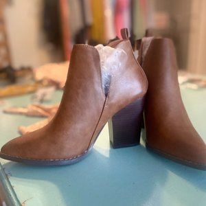 Deep V Booties
